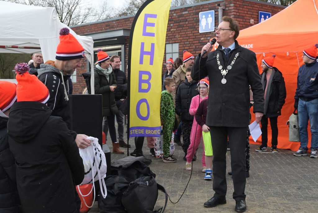 Nieuwjaarsduik Streekbos Sed Stede Broec