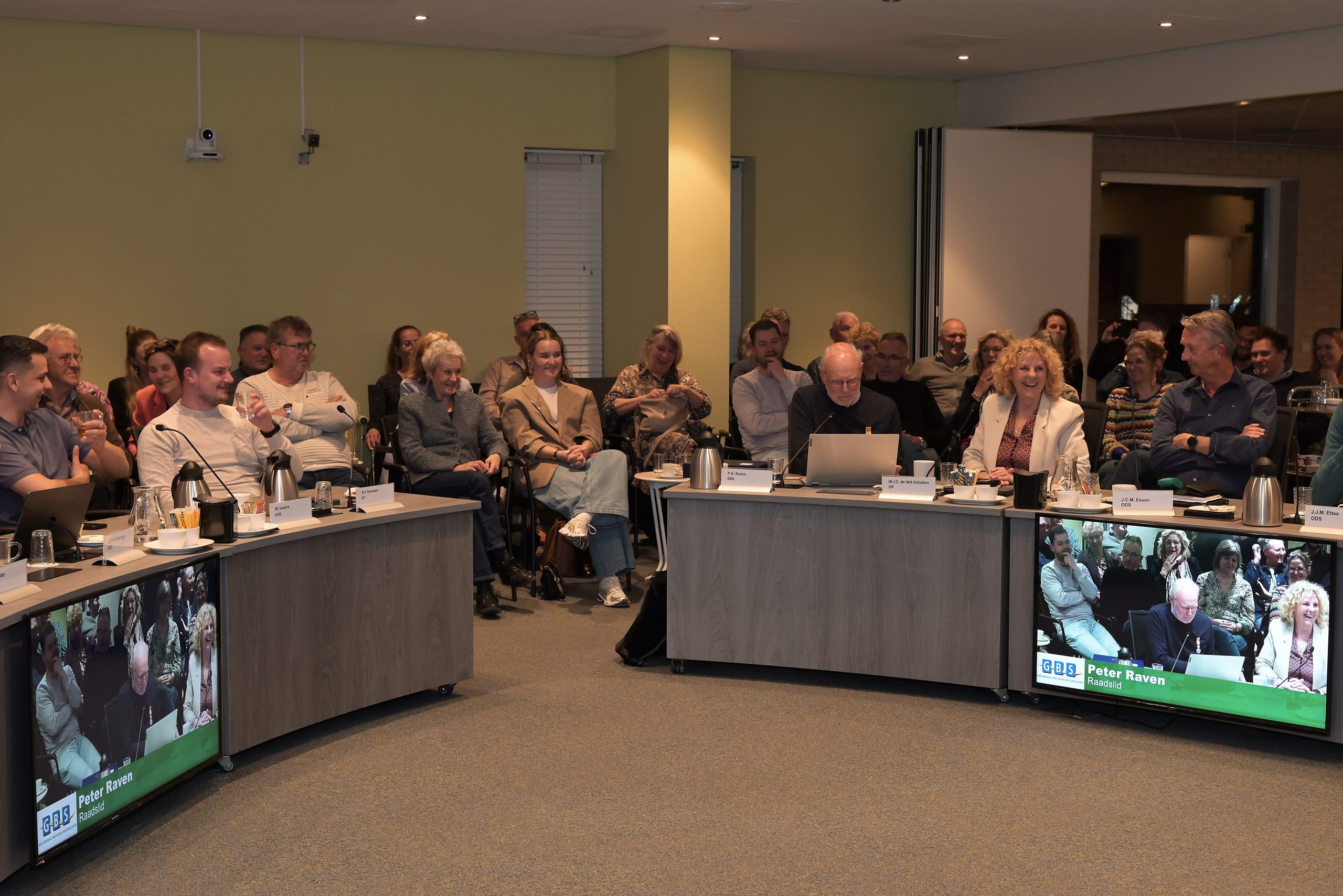 Stede Broec neemt afscheid van ervaren raadsleden en installeert nieuwe gemeenteraad